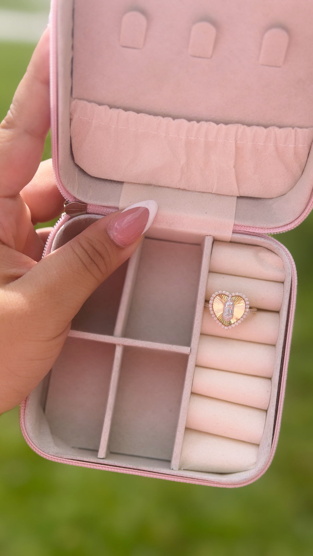 14k Gold Virgen Ring
